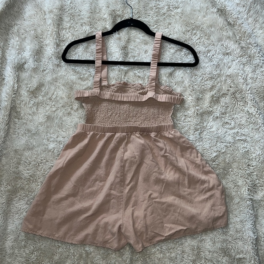 Women’s La Hearts Blush Open Back Smocked Romper - Picture 4 of 6